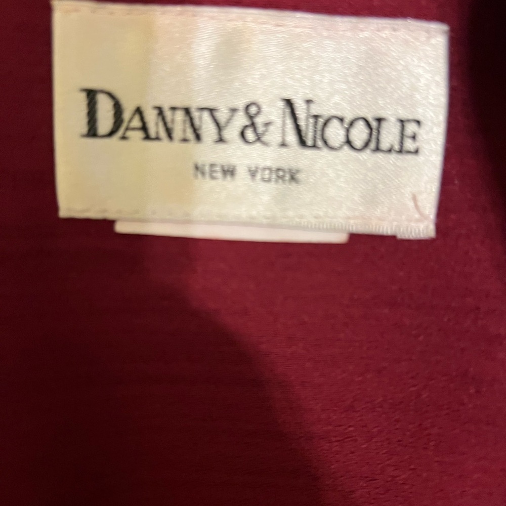BEAUTIFUL Danny & Nicole Vintage Dress Suit in Cranberry with Classic Jacket - Picture 3 of 5